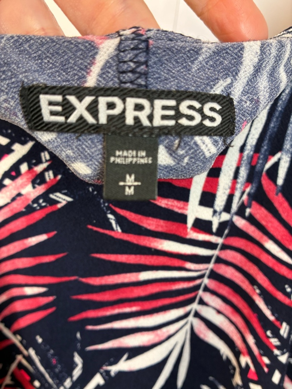 Express Tropical Palm Print Dress Size Medium Ruffle Layered Flowy Sundress - Picture 5 of 6